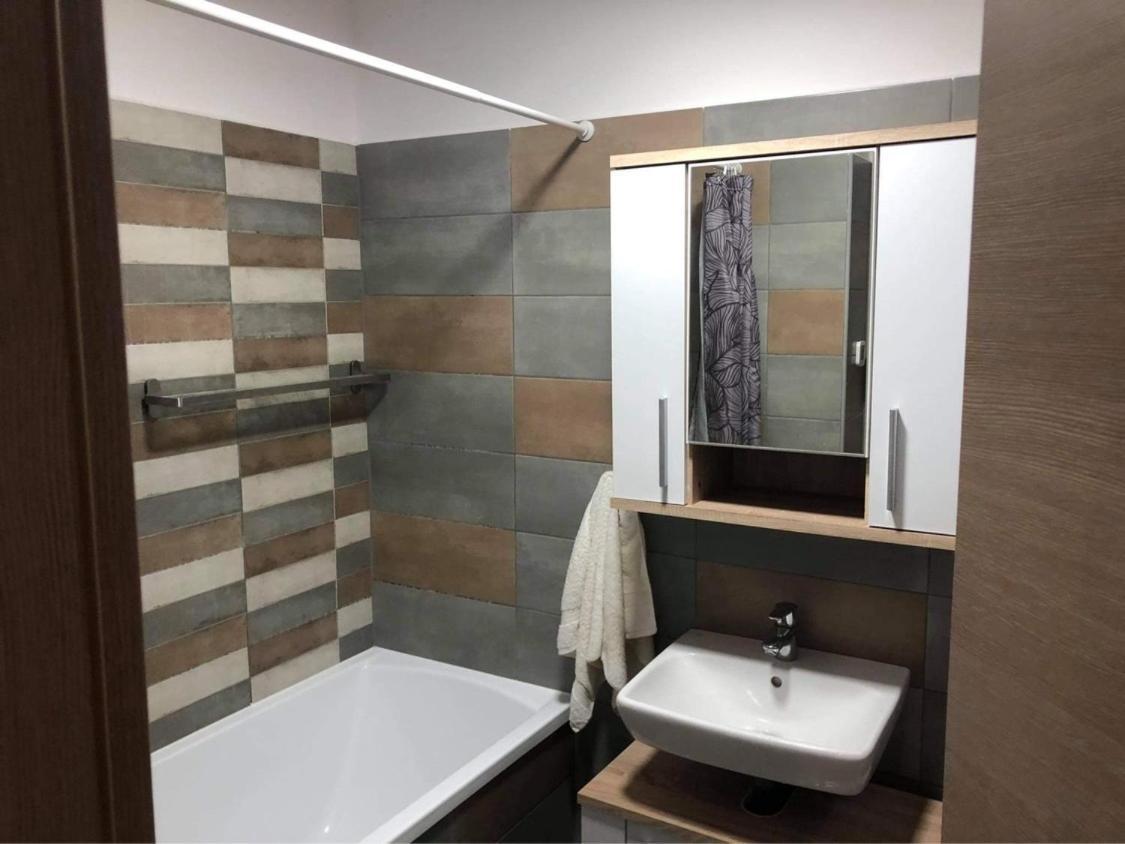Lido Nappali + 3 Halo Apartman Балатонлеле Екстериор снимка